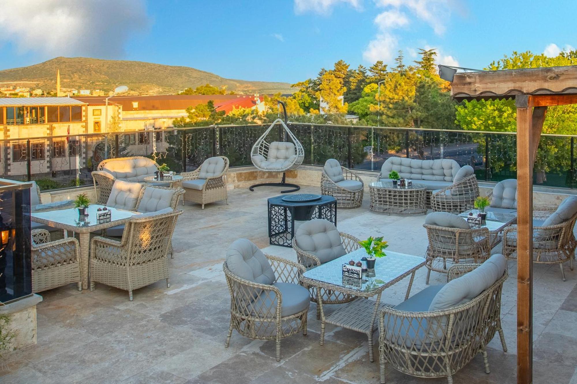 Cappadocia Pegasos Cave Suite Hotel Учгісар Екстер'єр фото
